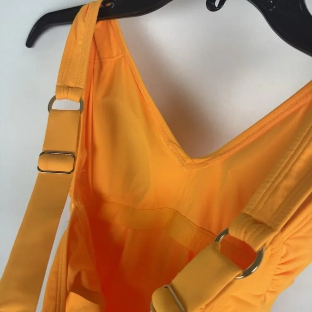 Anne Cole Women’s Yellow One Piece Swimsuit Size 6